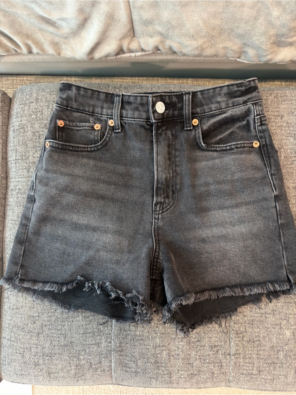 American Eagle Distressed Black Denim Shorts-00